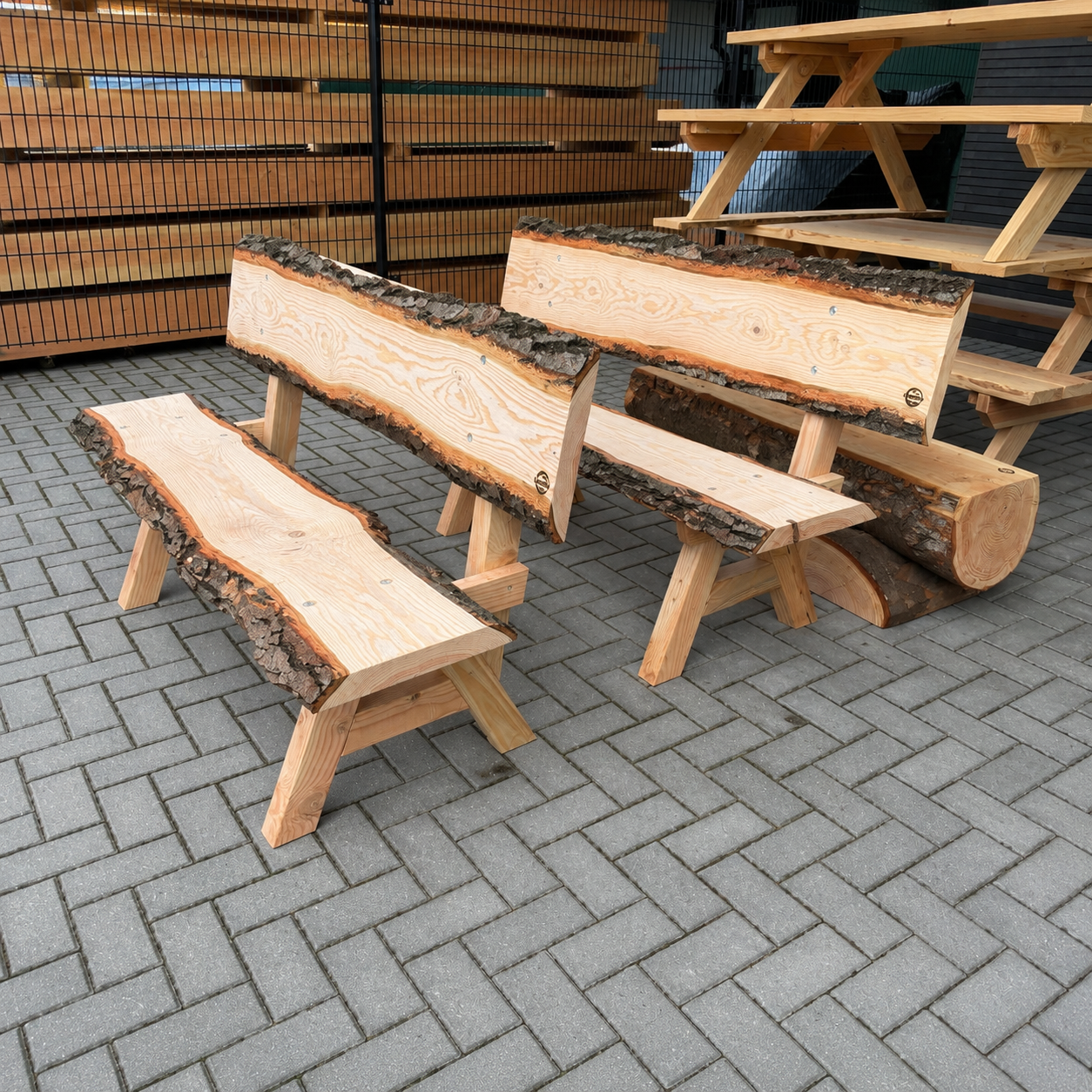 Holzbank – Bild 2